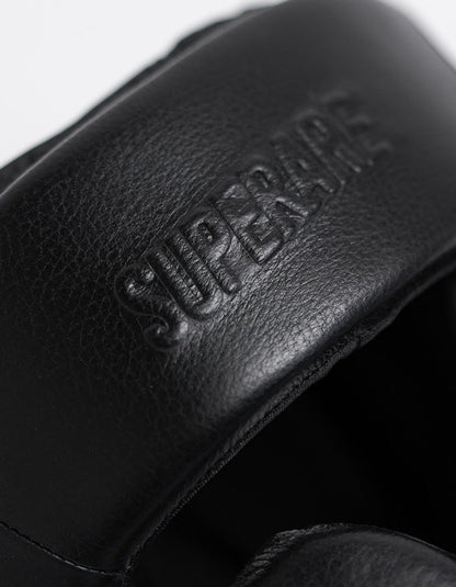 Casque de boxe en cuir de la série One